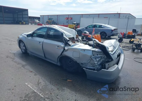 2013 Nissan Altima 2.5 S z USA, uszkodzony, nr VIN 1N4AL3AP6DC271602